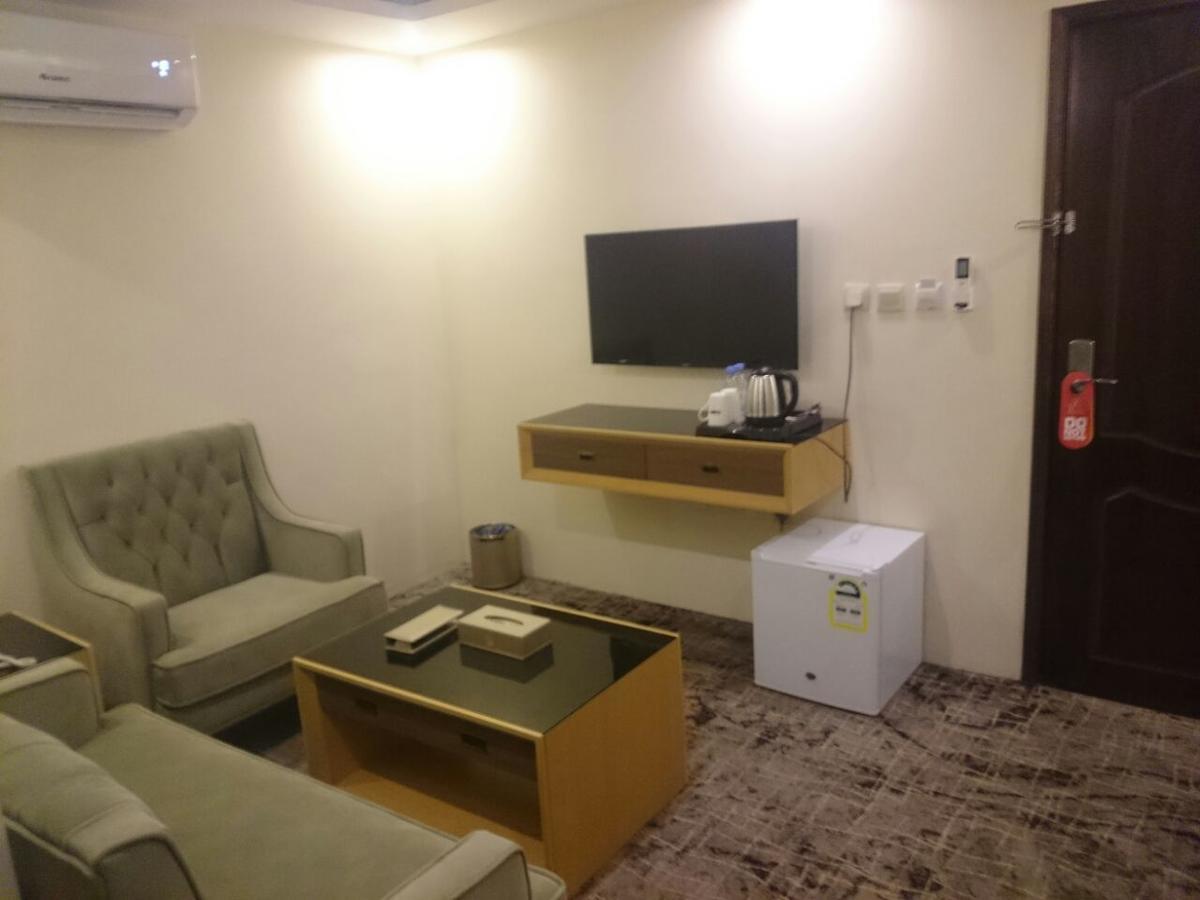 Lavona Inn Al Al Jubail Buitenkant foto