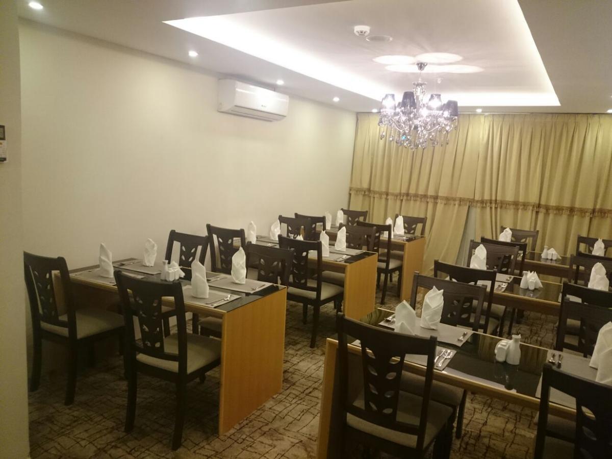 Lavona Inn Al Al Jubail Buitenkant foto
